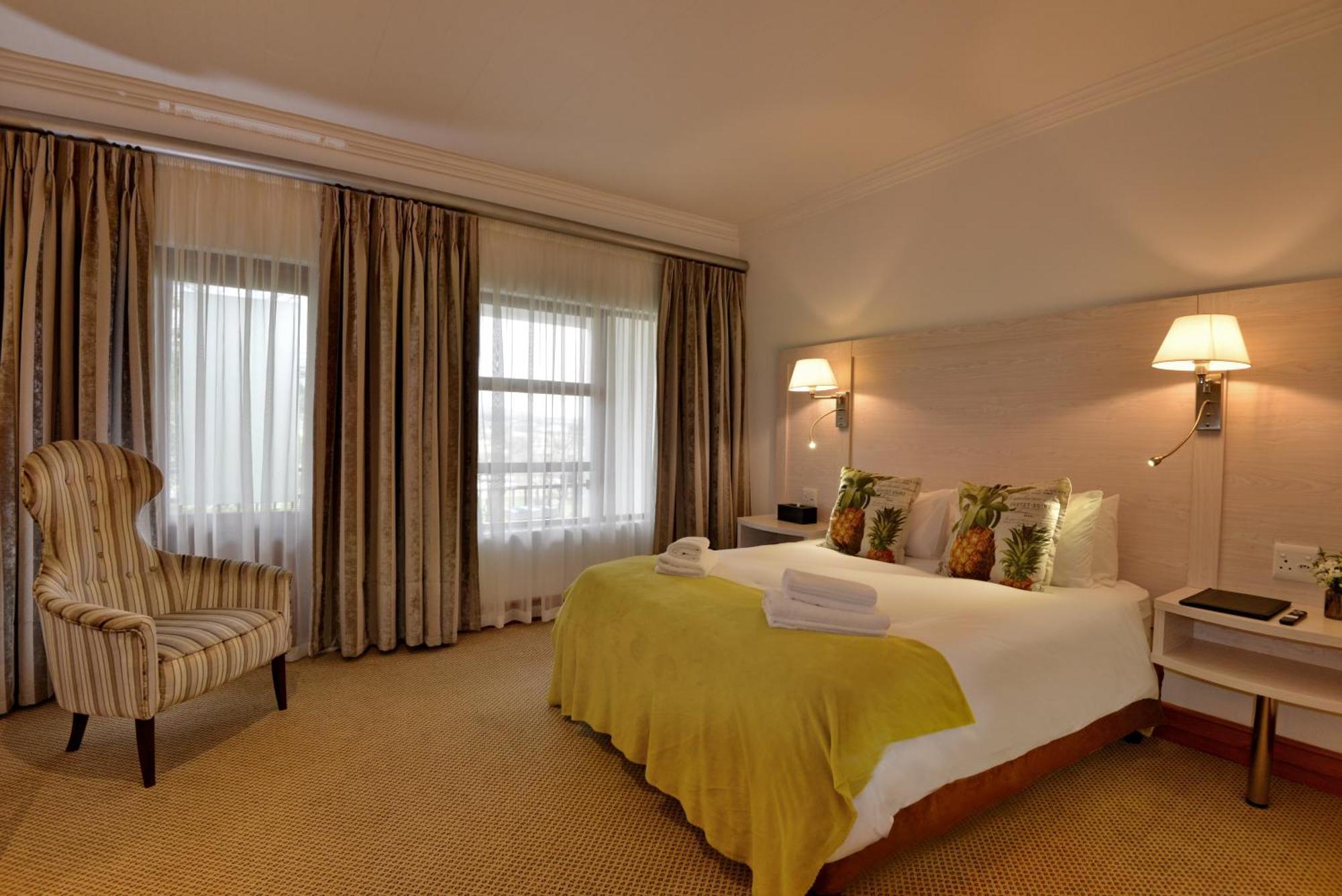 Val Du Charron Wine & Leisure Estate Hotel Wellington Exterior foto